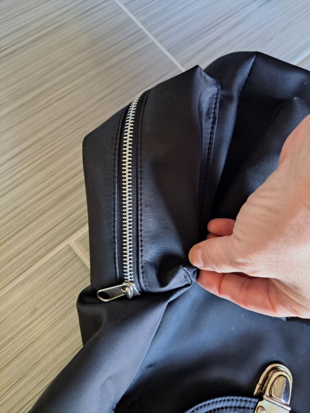 Frankie & Johnnie Backpack Black Nylon Purse Travel - Picture 8 of 9